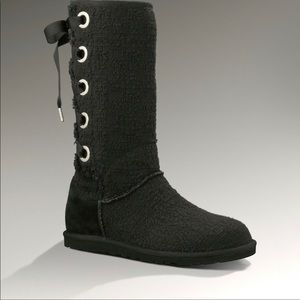 Black Heirloom size 9 UGG boots with bows